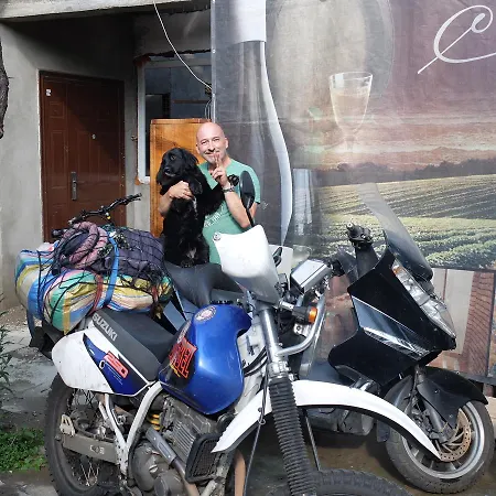 Bicycle Hostel *
